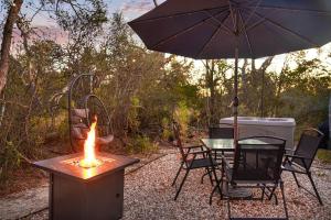 Φωτογραφία από το άλμπουμ του Running Buck Airstream 1 - Hot Tub & 5 Min to Main σε Fredericksburg