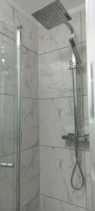 Ένα μπάνιο στο Central en-suite room, WIFI, Kitchen and Laundry Access