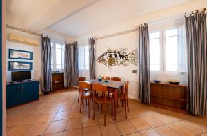 Gallery image of Palazzo Renzi in Capraia +138 photos