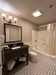 Un baño de Chocksett Inn 24 fotos más