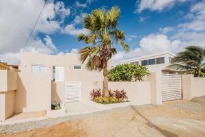 Το κτήριο όπου στεγάζεται  η βίλα