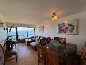 Χώρος καθιστικού στο Hermoso depto en Higuerillas Primera Linea