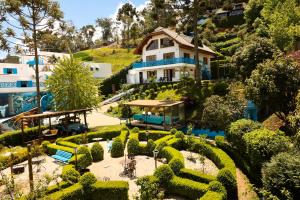O grădină în afara vila grega hotel boutique