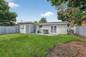 Budova, kde se prázdninový dům nachází