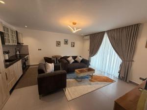 Gallery image of Eco77 Hotel Apartments in Ashalebotwe