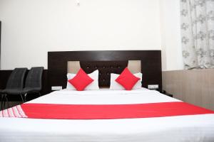 Φωτογραφία από το άλμπουμ του OYO Townhouse 918 Mehak Garden σε Sirsa