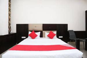 Imagen de la galería de OYO Townhouse 918 Mehak Garden, en Sirsa 50 fotos más