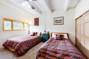 Postel nebo postele na pokoji v ubytování Summit House East 309 + 15 fotografií