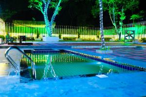 Πισίνα στο ή κοντά στο Maneva Comforts