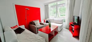 TV a/nebo společenská místnost v ubytování Green Park 116 E solanas