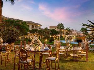 Πισίνα στο ή κοντά στο Mövenpick Hotel Cairo - Media City