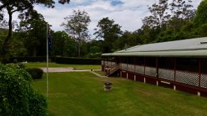 Zahrada ubytování Oasis of Hope - Guest House by the creek - 2 bedroom - 1 bathroom - veranda