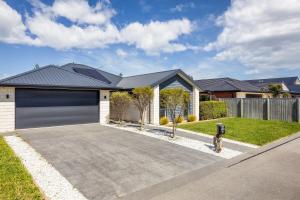 Gallery image of Luxury in Silverstream in Kaiapoi +4 photos