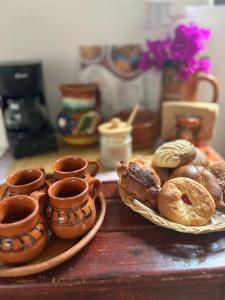 Φαγητό σε αυτό το πανδοχείο ή κάπου εκεί κοντά +24 φωτογραφίες