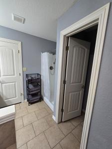 Koupelna v ubytování Chewbacca's home + 22 fotografií