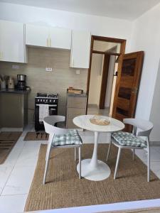 Ảnh trong thư viện ảnh của Orhion Cozy Condo Studio Nyali ở Mombasa +3 ảnh
