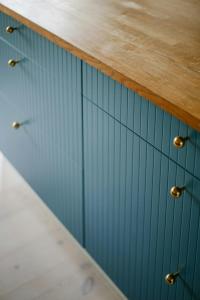 Imagine din galeria proprietății Charming House By The Sea With Stream And Bridges în Vejbystrand