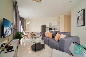 Kuchyň nebo kuchyňský kout v ubytování Jomstay Octagon Ipoh Penthouse