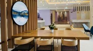 Khu vực ghế ngồi tại Green Tree Inn Tianjin Dongli District Airport Free Trade Zone +43 ảnh