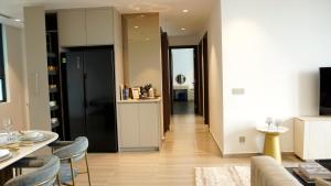 TV a/nebo společenská místnost v ubytování Lancaster Legacy Hotel & Apartments