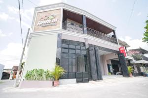 Το κτήριο όπου στεγάζεται  η παραθεριστική κατοικία