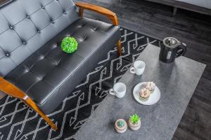 Χώρος καθιστικού στο Silk Court 201