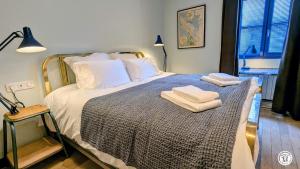 เตียงในห้องที่ Right Place +14 ภาพ