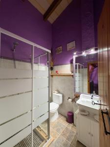 Koupelna v ubytování Lo Racó de Peret + 56 fotografií