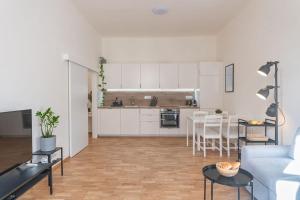 Η κουζίνα ή μικρή κουζίνα στο Apartmán Údolní +28 φωτογραφίες