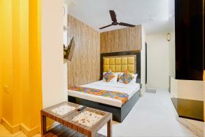 Ένα ή περισσότερα κρεβάτια σε δωμάτιο στο Via Janta