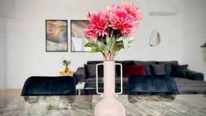 Χώρος καθιστικού στο Ivory Residence Accommodation - Modern Comfort and Style