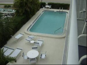 an overhead view of a swimming pool on a cruise ship at Waterfront 2 Queens Free Parking in Clearwater Beach