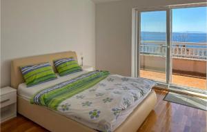Katil atau katil-katil dalam bilik di Cozy Home In Podstrana