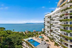 Příroda nedaleko aparthotelu