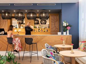 Tetamu yang menginap di Croisette Beach Hotel Cannes - MGallery Collection