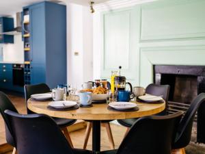 Kuchyň nebo kuchyňský kout v ubytování 8 Bed in Newquay 81510