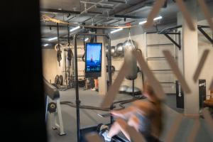 Fitness centrum a/nebo fitness zařízení v ubytování Neueröffnung ELVA PREMIUM APARTMENT HOTEL inklusive Sommerpass STUBAI SUPER CARD