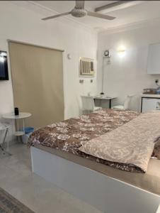 Kuchyň nebo kuchyňský kout v ubytování جناح الراحة Medina- comfort suite