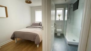 Phòng tắm tại The Sanctuary +27 ảnh