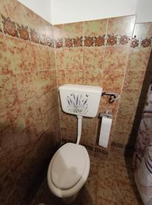 Et badeværelse på La casa della Lavanda + 10 billeder