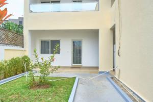 La Celle-sous-GouzonにあるAppartement moderne et lumineux au centre-villeのギャラリーの写真