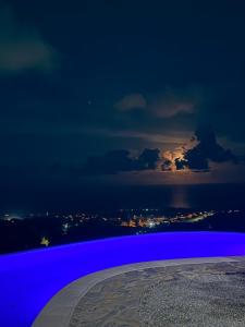 a view of the ocean at night at El Castillo Tropical Desconéctate de la civilización in Nagua