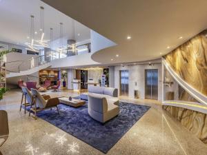 Et opholdsområde på Mercure Fortaleza Meireles