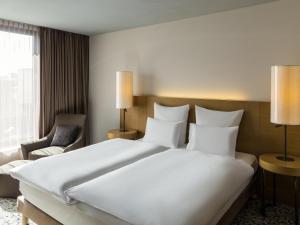 Katil atau katil-katil dalam bilik di Pullman Basel Europe