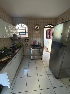 Dapur atau dapur kecil di Apartamento no centro
