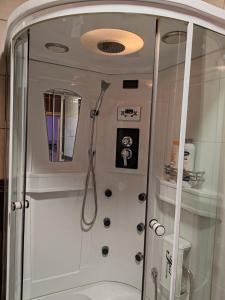 Ένα μπάνιο στο Apartman Dačo