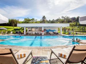 Πισίνα στο ή κοντά στο Pullman Sao Paulo Guarulhos Airport