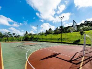 Εγκαταστάσεις για τένις ή/και σκουός στο Pullman Sao Paulo Guarulhos Airport ή εκεί κοντά