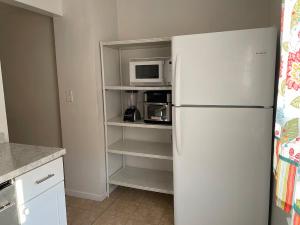 Galería fotográfica de 2 br upper updated fully furnished apt en Buffalo