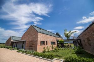 Φωτογραφία από το άλμπουμ του Tanyaház-Öregtölgy Vendégház σε Szár